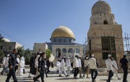 Dozens of Israeli settlers break into Al-Aqsa mosque