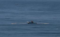 Israeli navy target Palestinian fishermen offshore Gaza