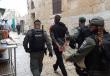 الاحتلال يستدعي مقدسيا للتحقيق ويبلغه بمنعه من السفر 6 أشهر