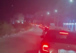 الاحتلال يحتجز عشرات المركبات ويعيق حركة المواطنين عند حاجز بيت اكسا
