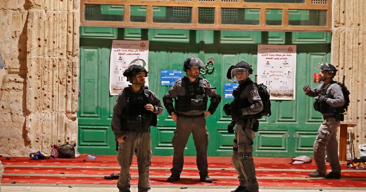 فلسطين – الخبير القانوني شهاب: إغلاق الأقصى والهجمات في الضفة تدخل ضمن جرائم حرب واضطهاد