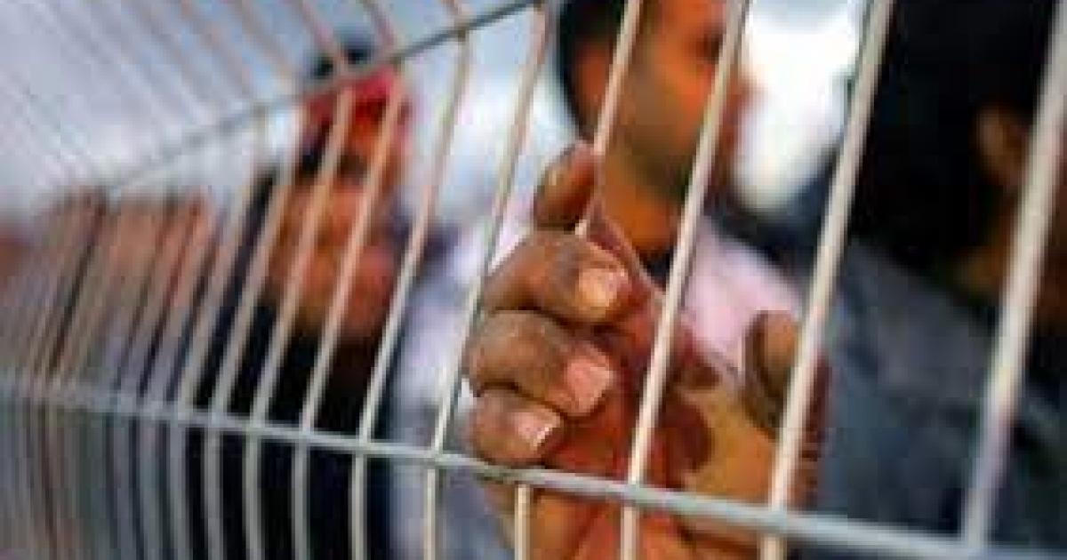 فلسطين – إعادة اعتقال أسير يعاني من مرض السرطان شرق البيرة رغم خطورة حالته الصحية