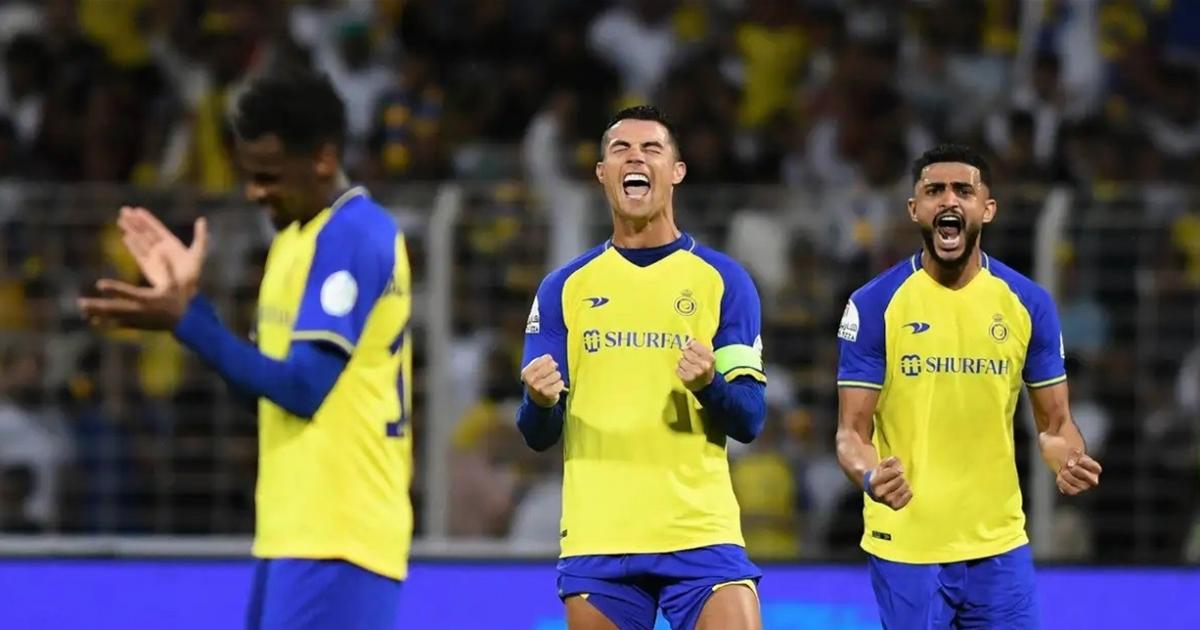 فلسطين – هل يستطيع رونالدو فسخ عقده مع النصر؟ عنصر سري خطير!