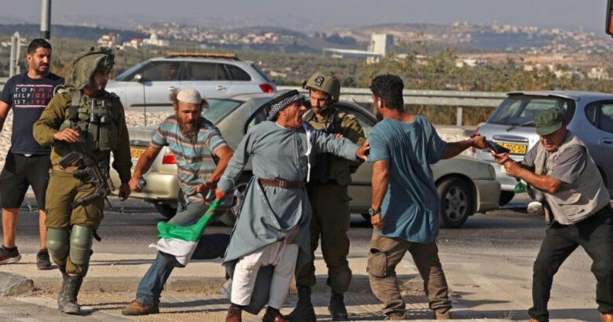 فلسطين – الأمم المتحدة: اعتداءات المستوطنين في الضفة الغربية تسببت بتهجير نحو 5000 فلسطيني