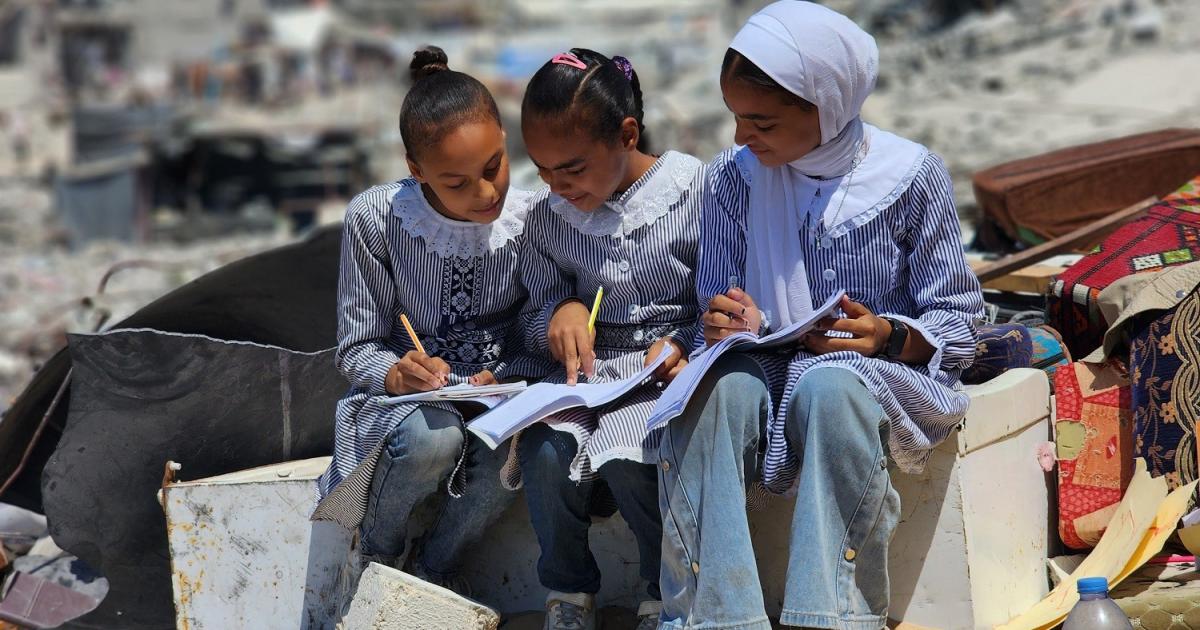 فلسطين – التعليم: التوسع في التعليم الوجاهي بغزة والتوجيهي 3 الشهر المقبل