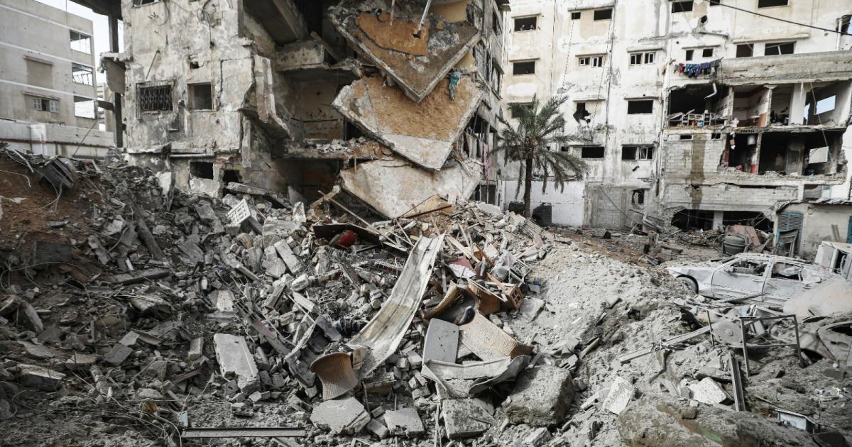 فلسطين – خاص لافي لشهاب: “إسرائيل” تعيد غزة إلى منطقة الحرب لإفشال المرحلة الثانية وعرقلة اللجنة الوطنية عن القيام بمهامها.