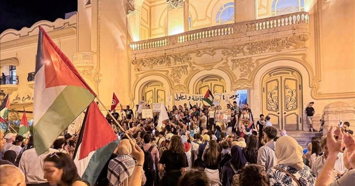 فلسطين – مظاهرة في تونس تضامنا مع الفلسطينيين ودعما للأسرى