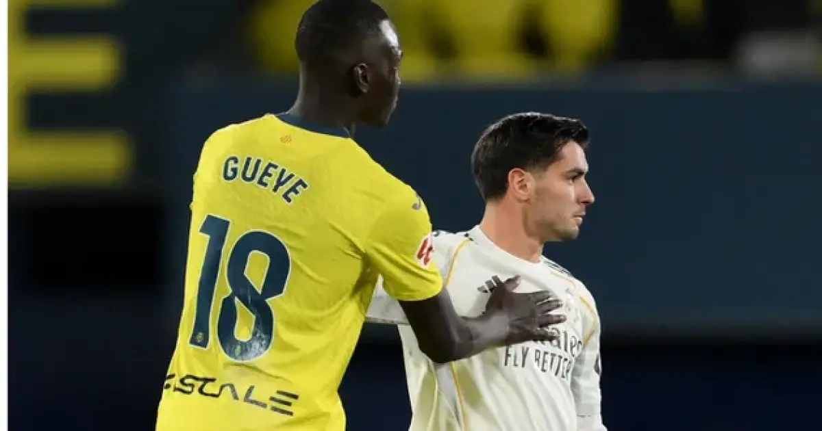 فلسطين – أول لقاء بعد نهائي كان.. هكذا تصرف دياز مع مسجل هدف السنغال في مرمى المغرب