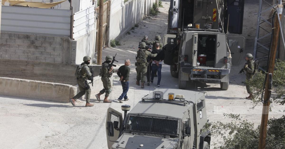 فلسطين – الاحتلال يعتقل 7 مواطنين من طولكرم