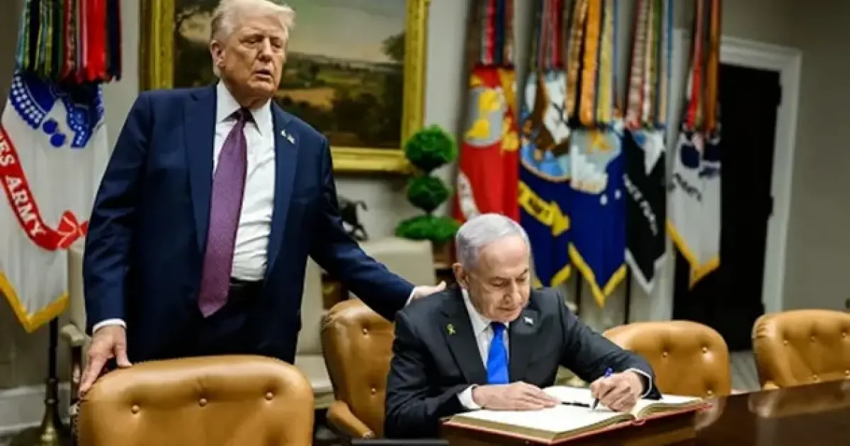 فلسطين – وفي الفيديو، دخل نتنياهو البيت الأبيض من باب خلفي بسبب مظاهرة مؤيدة لفلسطين