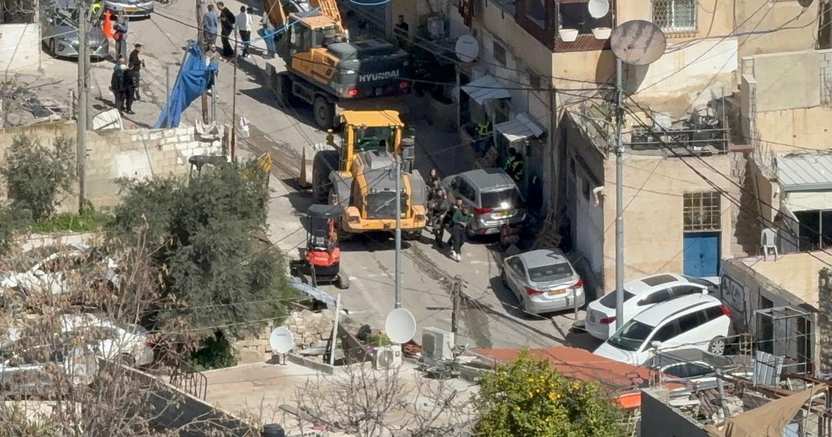 فلسطين – محافظة القدس خاص شهاب: الاحتلال يشن حرب إبادة جغرافية وديمغرافية في حي البستان لتصفية الوجود الفلسطيني في محيط الأقصى.