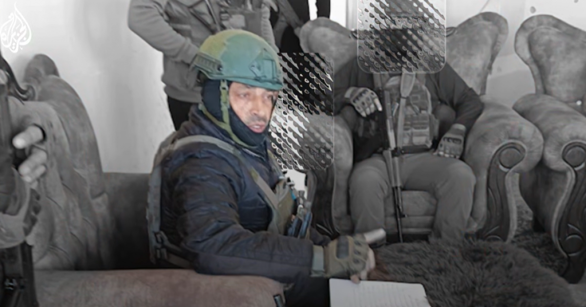 فلسطين – تحقيق بالفيديو للجزيرة يكشف تفاصيل اغتيال “أبو المجد” على يد الميليشيات العميلة في غزة