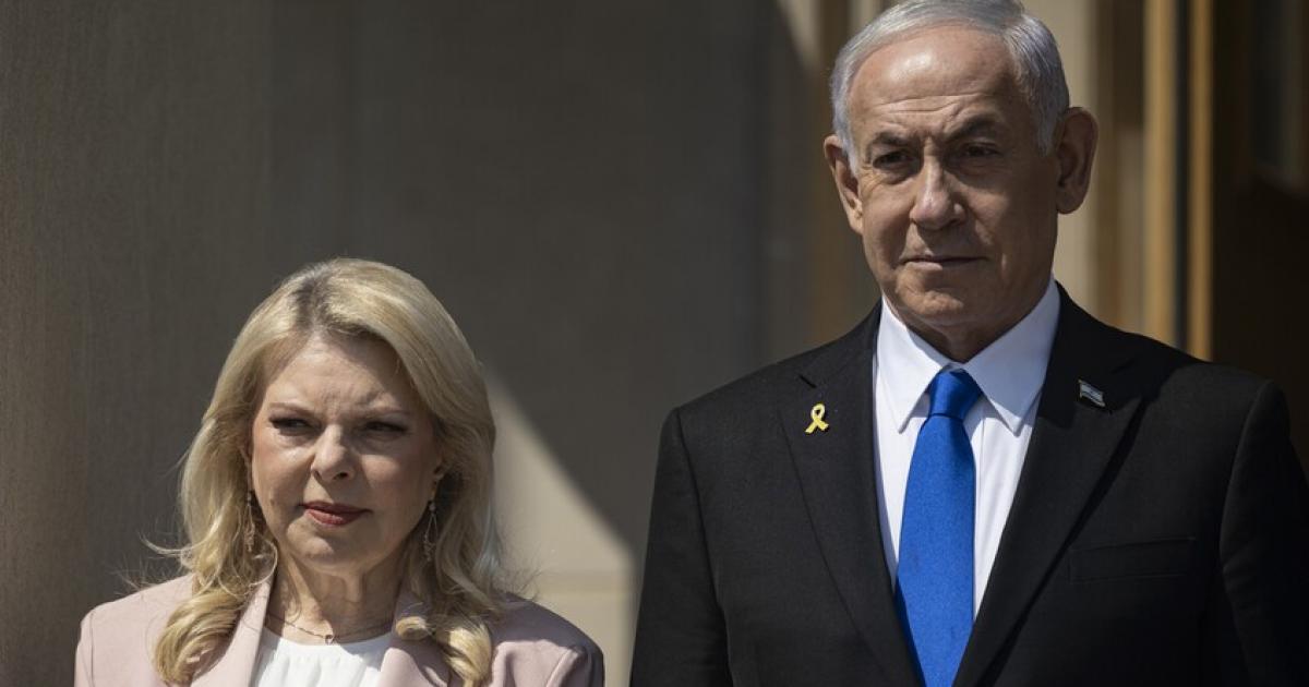 فلسطين – “الضرب والسرقة والأشياء غير الأخلاقية.” رئيس حرس نتنياهو يكشف أسراراً صادمة عنه وعن زوجته