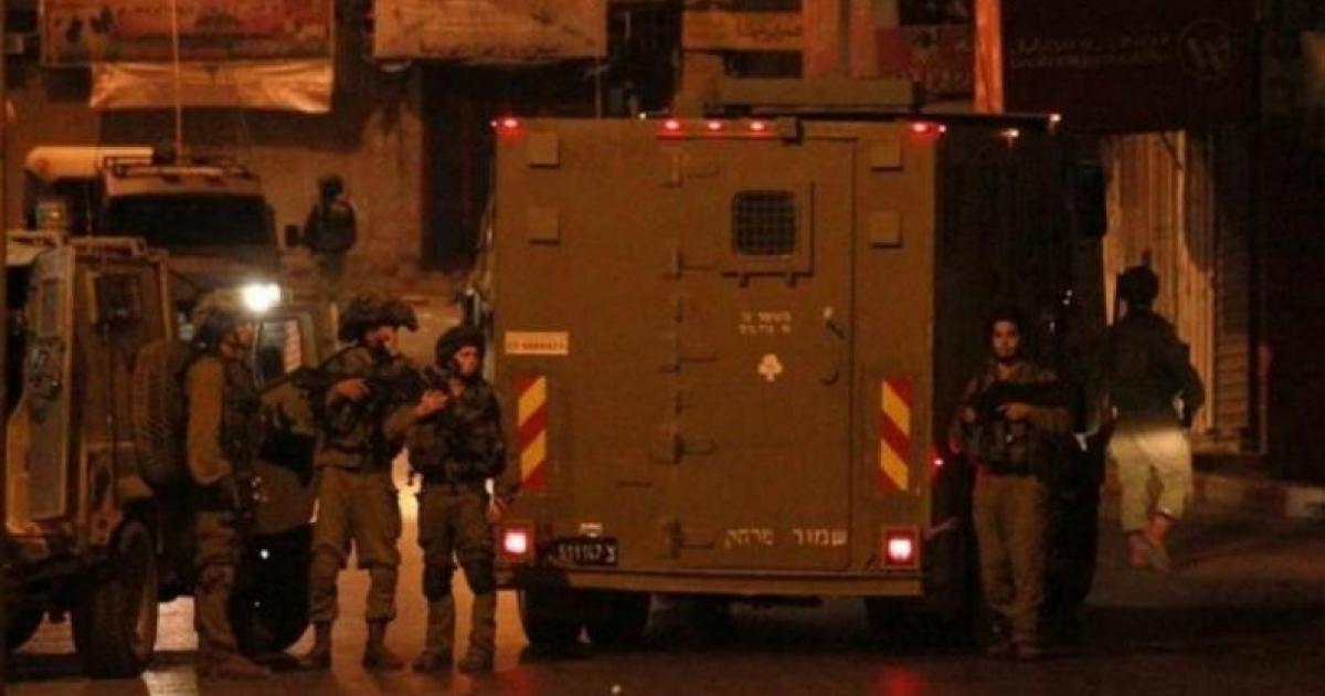 فلسطين – إصابات خلال اقتحام الاحتلال بلدتي سعير وبيت أمر في الخليل