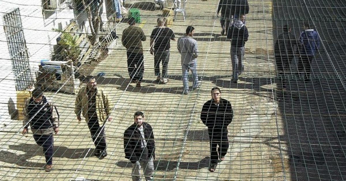 فلسطين – نتنياهو يقرر ترحيل أسيرين مقدسيين إلى غزة وسحب إقامتهما