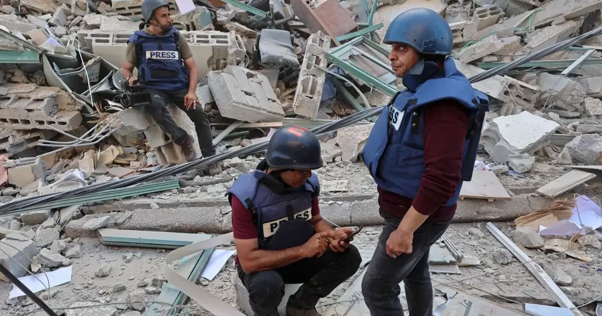 فلسطين – المنتدى الإعلامي يطالب بالسماح للصحفيين الأجانب بدخول غزة