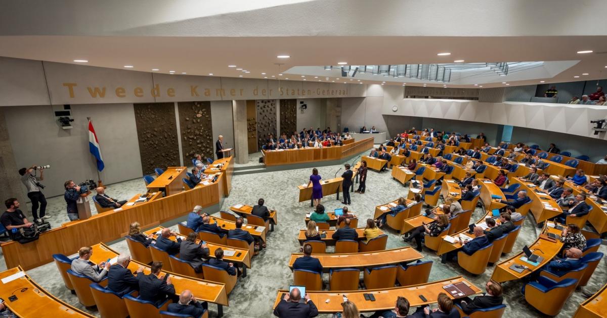 فلسطين – بسبب تورطها في “جرائم حرب”.. البرلمان الهولندي يلزم الحكومة بتقليص واردات الأسلحة “الإسرائيلية”. فلسطين – بسبب تورطها في “جرائم حرب”.. البرلمان الهولندي يلزم الحكومة بتقليص واردات الأسلحة “الإسرائيلية”.
