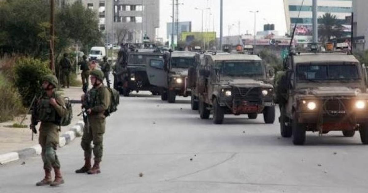فلسطين – مواجهات مع قوات الاحتلال في نابلس ومداهمات في عدة مناطق بالضفة الغربية