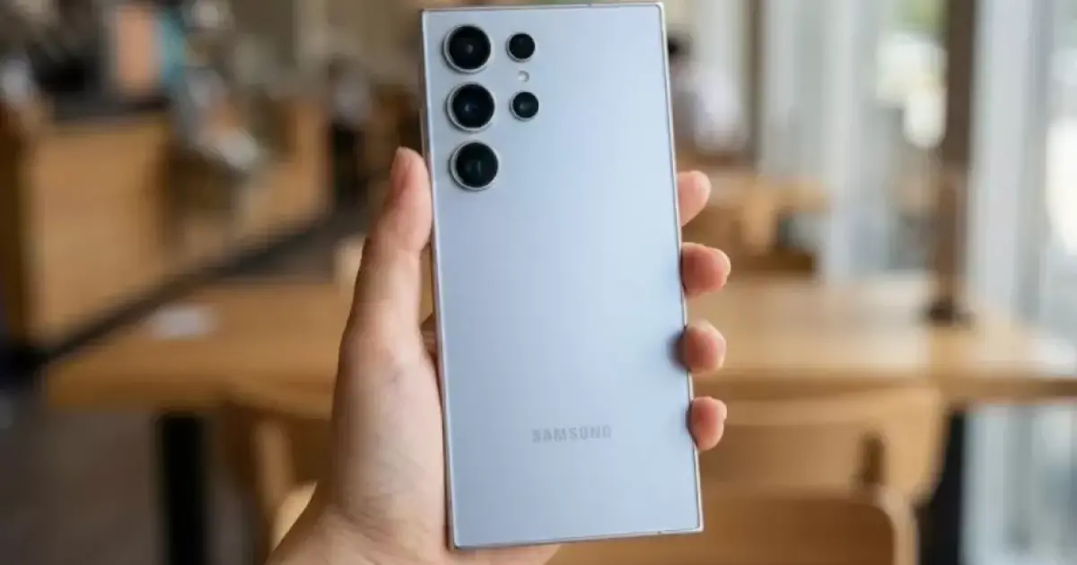 فلسطين – تعالج شركة Samsung الصداع الذي يعاني منه مستخدمو Galaxy S26 Ultra