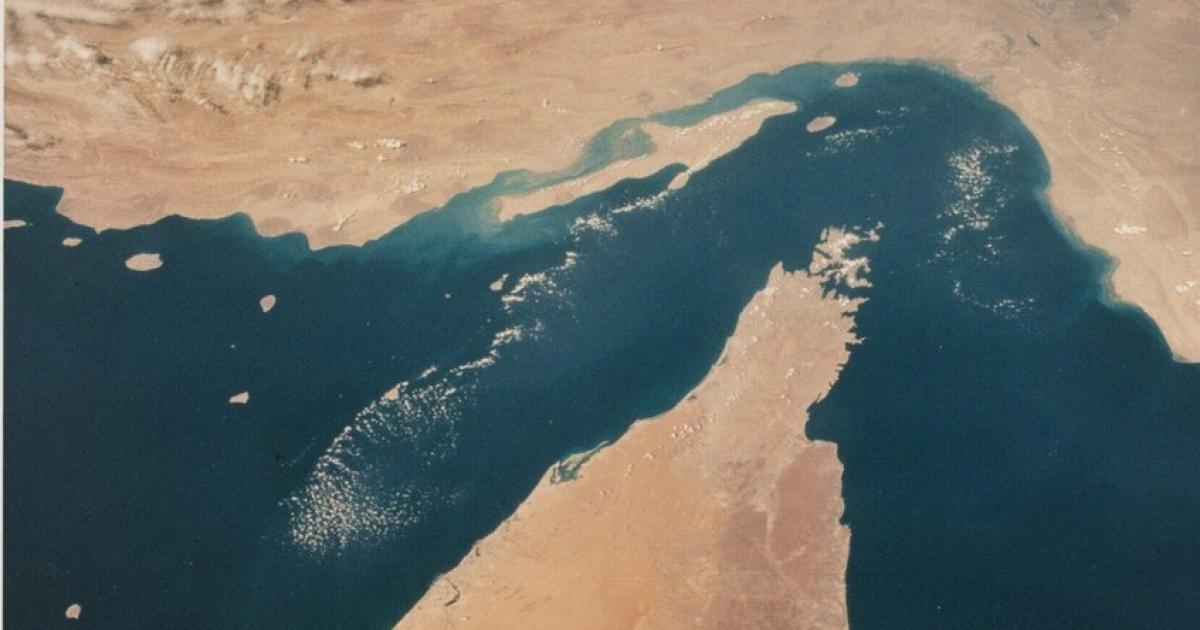 فلسطين – رضائي: مضيق هرمز لن يفتح ما دام هناك جنود أمريكيون في دول الخليج