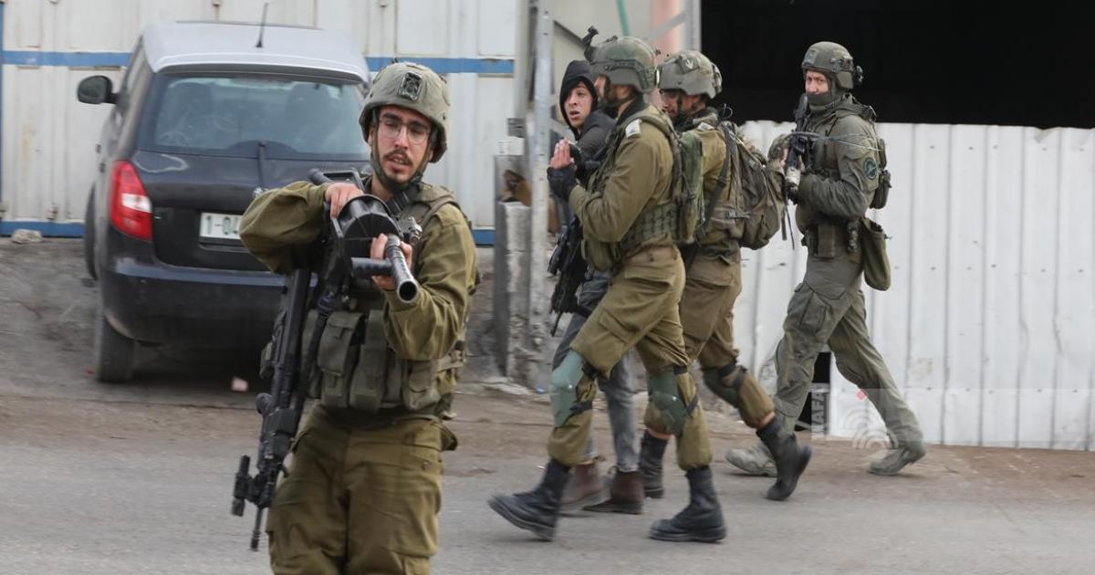 فلسطين – الاحتلال يعتقل 4 مواطنين بينهم طفل من بيت فجار جنوب بيت لحم