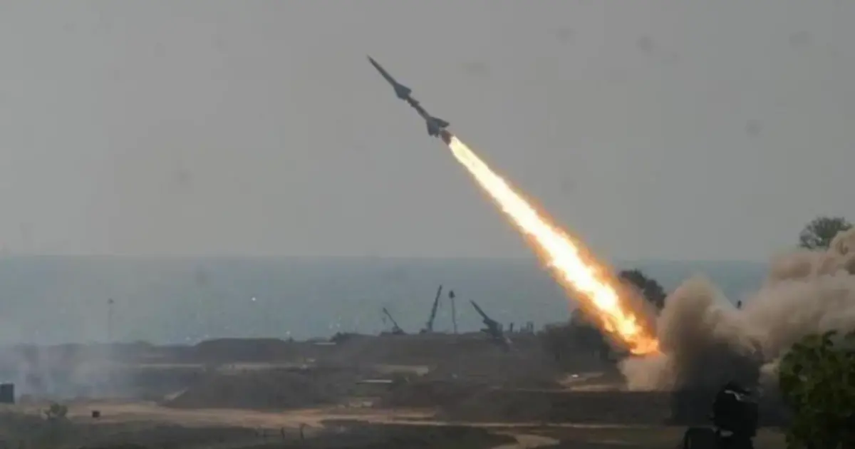 أنصار الله يعلنون تنفيذ هجوم صاروخي جديد على أهداف جنوب فلسطين المحتلة