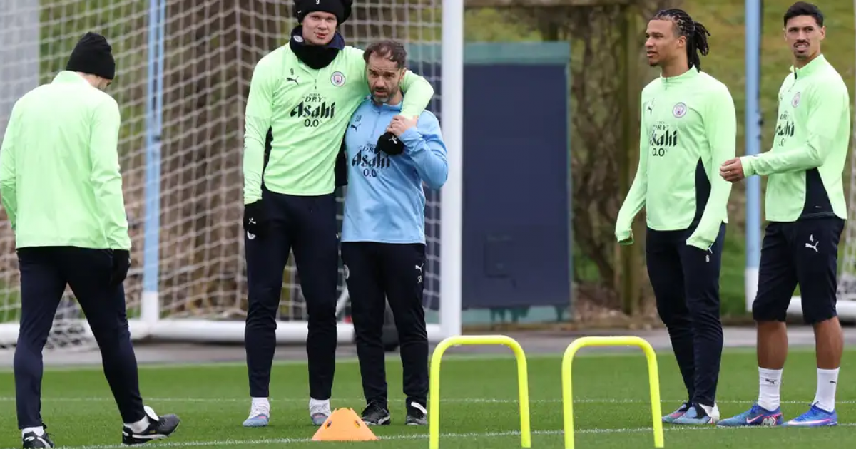 فلسطين – مطلوب في برشلونة.. نجم مانشستر سيتي يلمح للرحيل