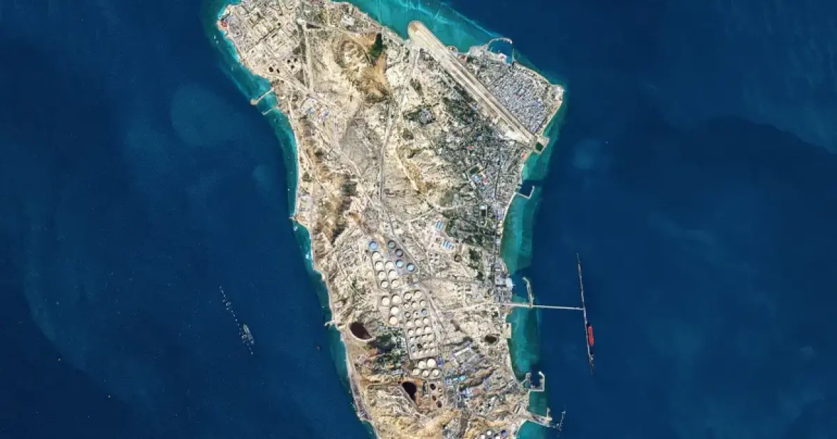 فلسطين – خبير فرنسي: السيطرة على جزيرة خرج “انتحار عسكري” قد يشعل كارثة إقليمية