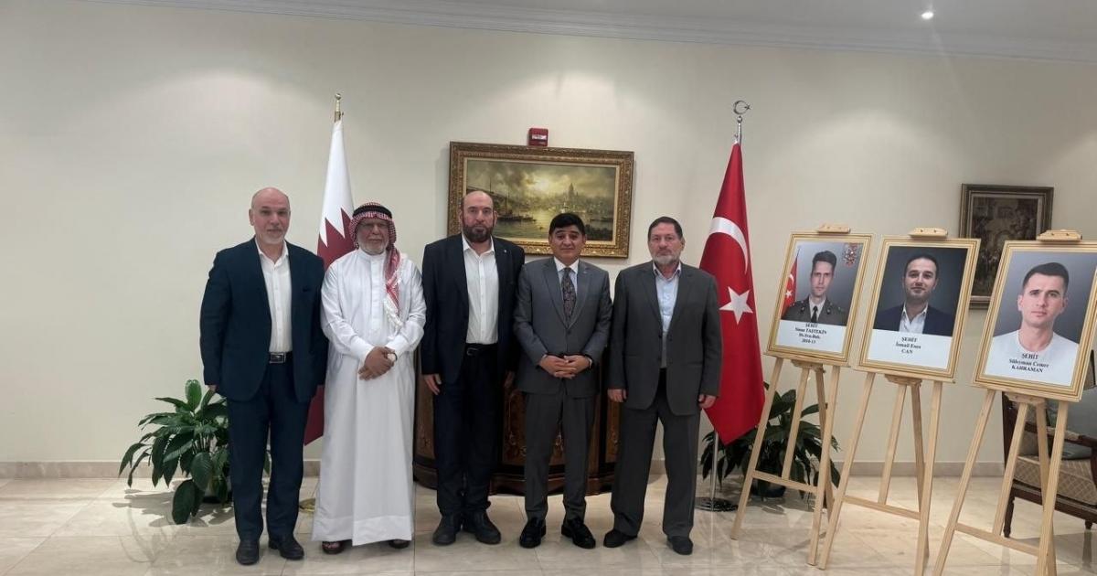 فلسطين – وفد قيادي من حركة حماس يعزي تركيا باستشهاد ثلاثة من جنودها