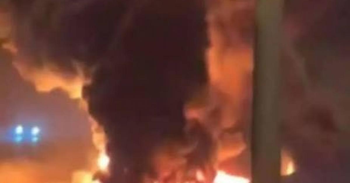 فلسطين – هجوم بطائرة بدون طيار يستهدف السفارة الأمريكية في الرياض وواشنطن تهدد بالرد