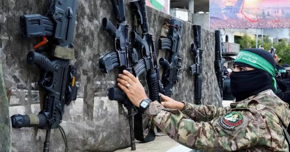 فلسطين – خطط “نزع سلاح غزة”: ابتزاز وضغط سياسي بغطاء إنساني وتحذيرات من إعادة تشكيل المشهد