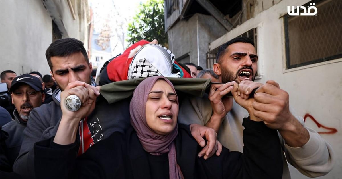 فلسطين – جمهور بيت لحم ينعي جثمان الطفل آدم دحمان في مخيم الدهيشة