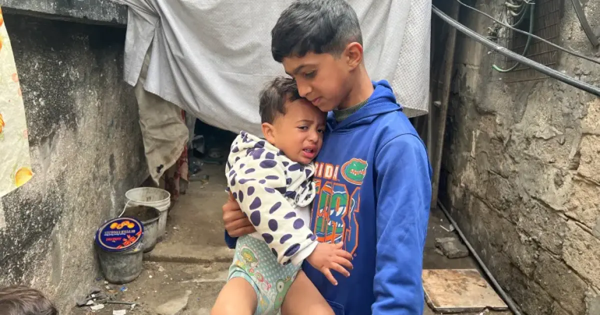 فلسطين – تقرير: جيش الاحتلال عذب رضيعاً شرق المغازي لإجبار والده على الاعتراف