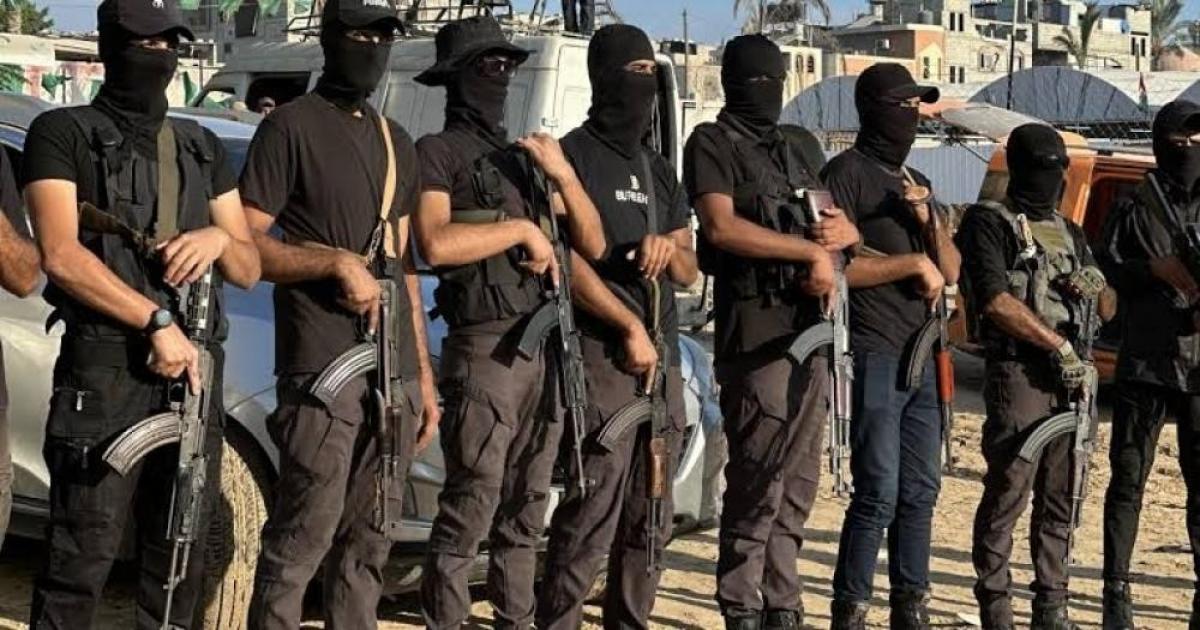 فلسطين – وقوة “الردع” تتوقع نصب كمين لعملاء الاحتلال لهم في خان يونس فلسطين – وقوة “الردع” تتوقع نصب كمين لعملاء الاحتلال لهم في خان يونس