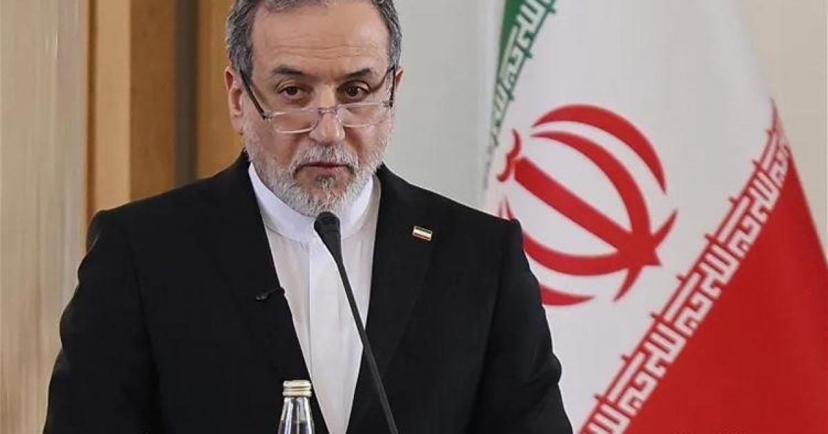 فلسطين – عراقجي يتوعد واشنطن بعد إغراق “فرقاطة” إيرانية في المياه الدولية