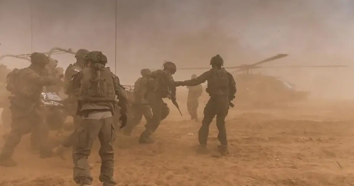 فلسطين – بعد هجوم صاروخي، تعرض جنود إسرائيليون لمادة مسرطنة داخل منشأة عسكرية مدمرة فلسطين – بعد هجوم صاروخي، تعرض جنود إسرائيليون لمادة مسرطنة داخل منشأة عسكرية مدمرة