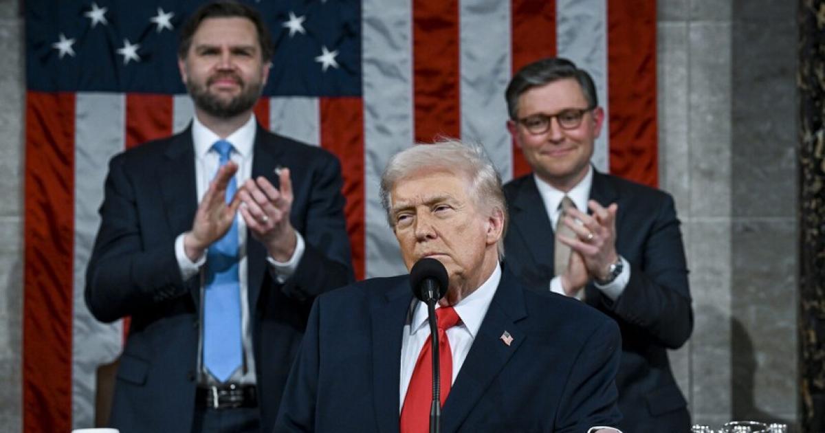 فلسطين – ترامب: أعتقد أنه سيكون لي شرف “ضم كوبا”.