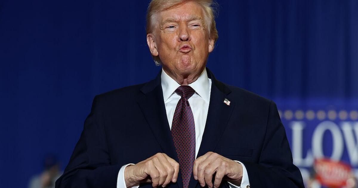 فلسطين – استطلاع: الأمريكيون يشككون في قدرة ترامب على التحكم في أعصابه فلسطين – استطلاع: الأمريكيون يشككون في قدرة ترامب على التحكم في أعصابه