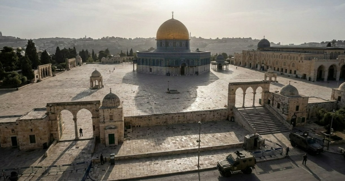 فلسطين – خاص: أبو دياب لشهاب: صمت العالم يعطي الضوء الأخضر للاحتلال لتقسيم الأقصى وتهويده