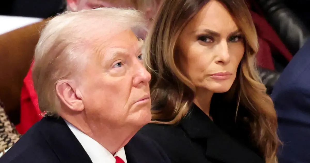 فلسطين – ترامب وزوجته يهاجمان مقدمة برنامج وصف الأخيرة بـ”أرملة المستقبل” قبل محاولة اغتياله فلسطين – ترامب وزوجته يهاجمان مقدمة برنامج وصف الأخيرة بـ”أرملة المستقبل” قبل محاولة اغتياله