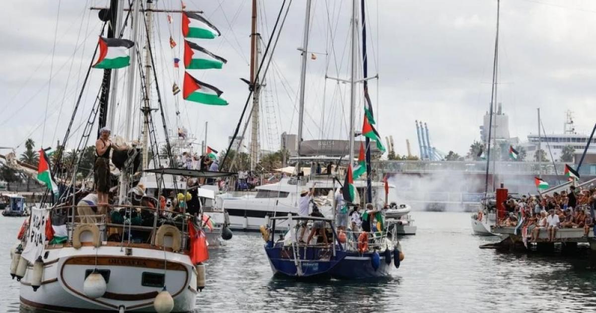 فلسطين – فصائل المقاومة تدين اعتراض “أسطول الحرية 2” وتطالب بتحرك دولي عاجل لكسر الحصار عن غزة. فلسطين – فصائل المقاومة تدين اعتراض “أسطول الحرية 2” وتطالب بتحرك دولي عاجل لكسر الحصار عن غزة.