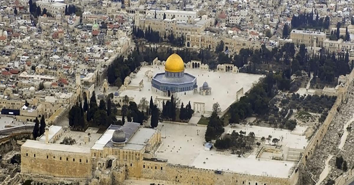 فلسطين – بيان عربي إسلامي يدين الانتهاكات “الإسرائيلية” المتكررة للمقدسات في القدس المحتلة