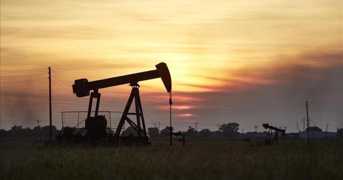 فلسطين – ارتفعت أسعار النفط بنسبة 3 في المائة وتقترب من حاجز 100 دولار للبرميل