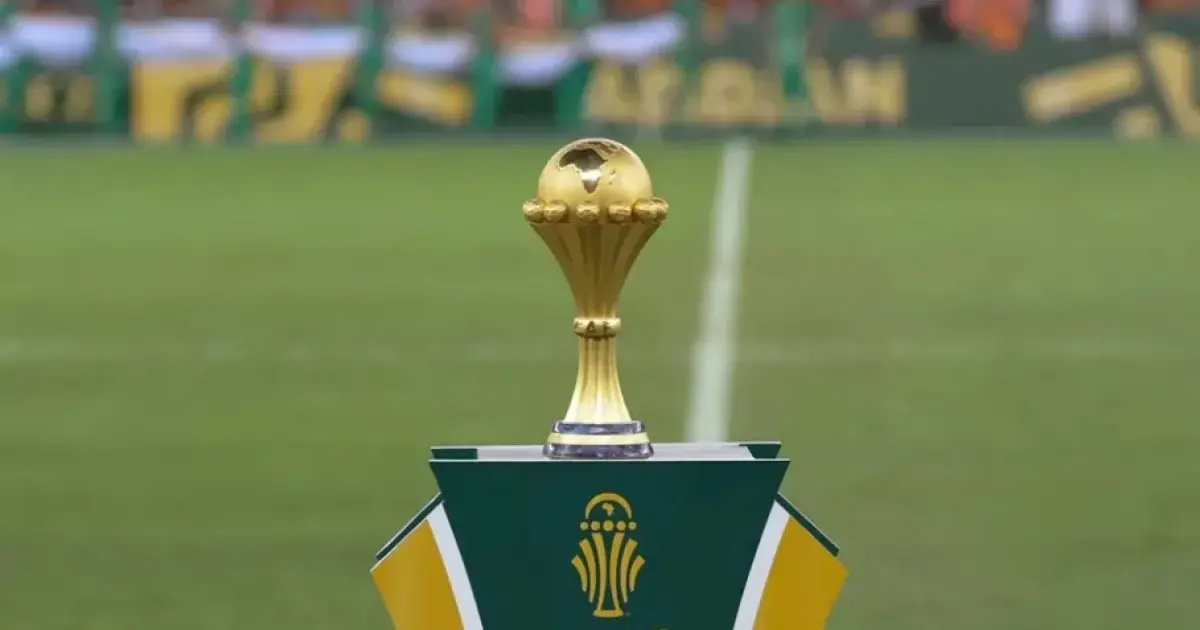 فلسطين – يدرس الاتحاد الإفريقي لكرة القدم (كاف) سحب تنظيم كأس الأمم الأفريقية 2027 من أوغندا وكينيا وتنزانيا