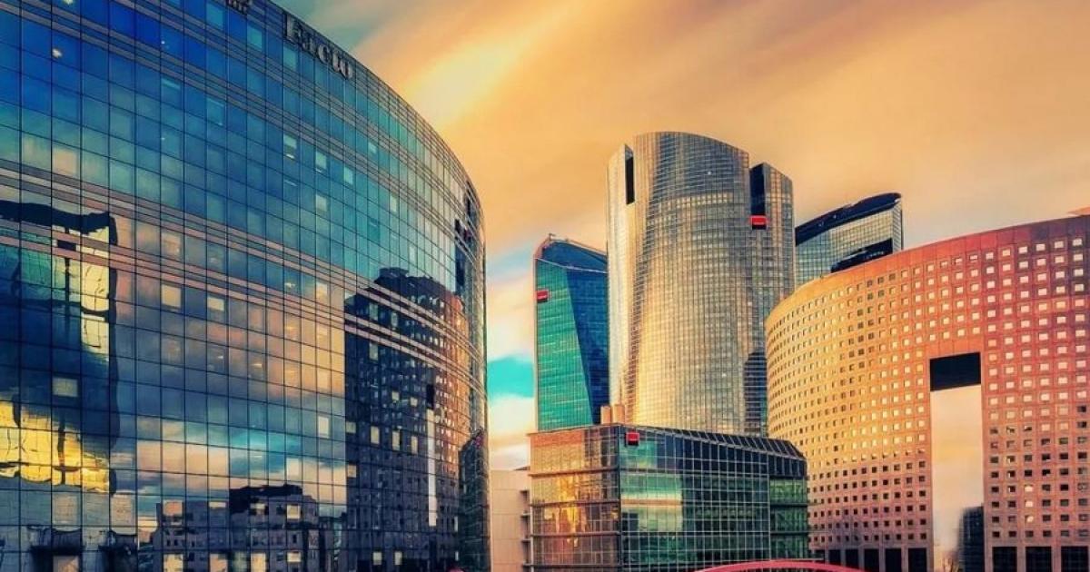 فلسطين – هروب رؤوس الأموال… أثرياء الشرق الأوسط يتجهون بقوة نحو العقارات الفاخرة في أوروبا فلسطين – هروب رؤوس الأموال… أثرياء الشرق الأوسط يتجهون بقوة نحو العقارات الفاخرة في أوروبا