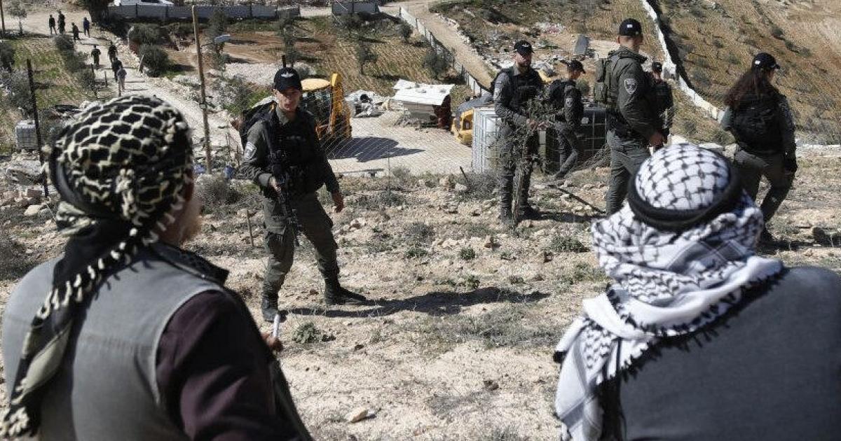 فلسطين – تصعيد إسرائيلي واسع النطاق في الضفة الغربية: عمليات هدم واعتقالات ومداهمات متزامنة للمسجد الأقصى واعتداءات المستوطنين