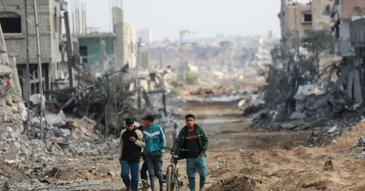 فلسطين – تقرير الأحلام المؤجلة يجسد معاناة شباب غزة الذين سرق الاحتلال “طموحاتهم”.