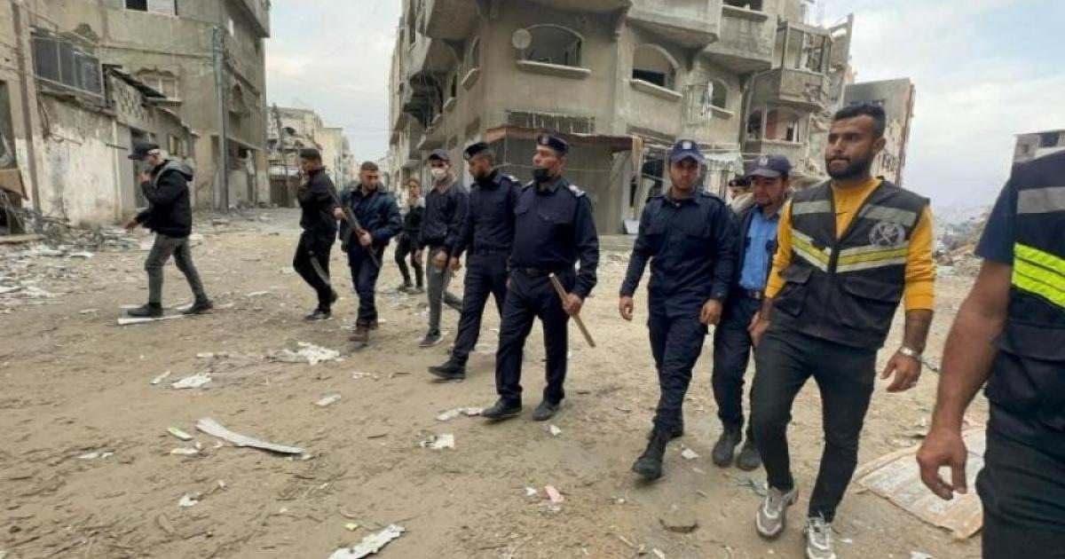 فلسطين – الشرطة في غزة توقف إطلاق النار خارج إطار القانون