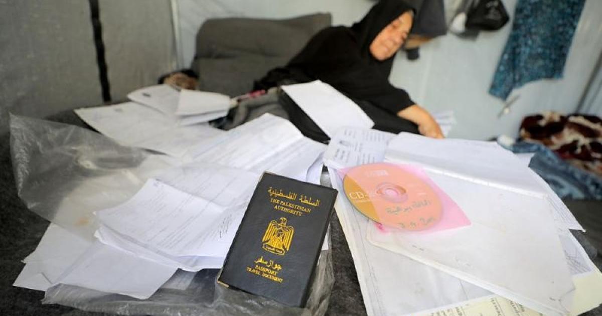 فلسطين – تقرير المرضى المنتظرين على معبر رفح يتحول إلى «قوائم وفاة محتملة» مع تسجيل أرقام جديدة يومياً.