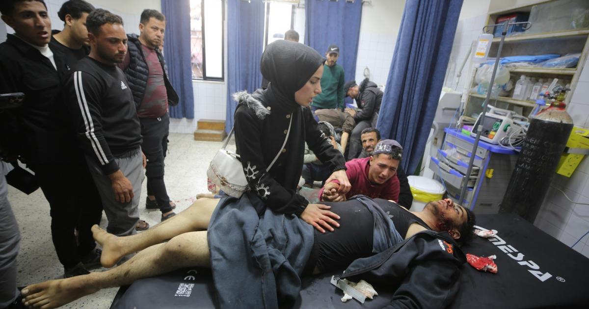 فلسطين – حماس: استهداف الاحتلال للمدنيين في قطاع غزة انتهاك آخر لاتفاق “شرم الشيخ” وامتداد لحرب الإبادة. فلسطين – حماس: استهداف الاحتلال للمدنيين في قطاع غزة انتهاك آخر لاتفاق “شرم الشيخ” وامتداد لحرب الإبادة.